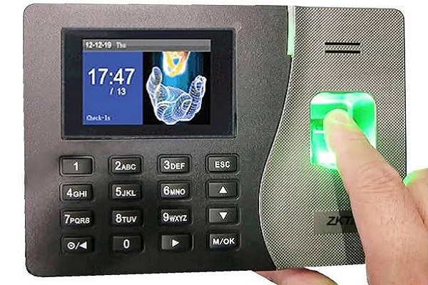 mesin absensi fingerprint